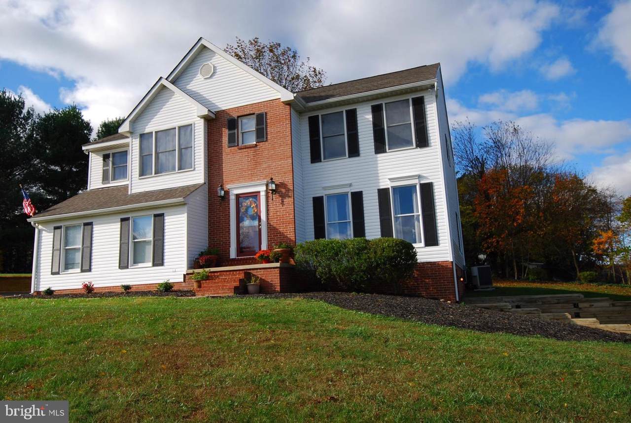 3902 Maurice Court - Photo 1