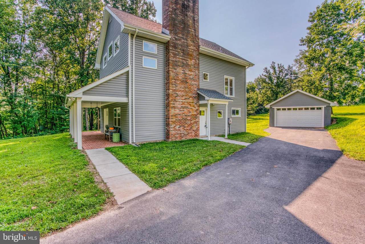 17114 Wesley Chapel Road - Photo 1