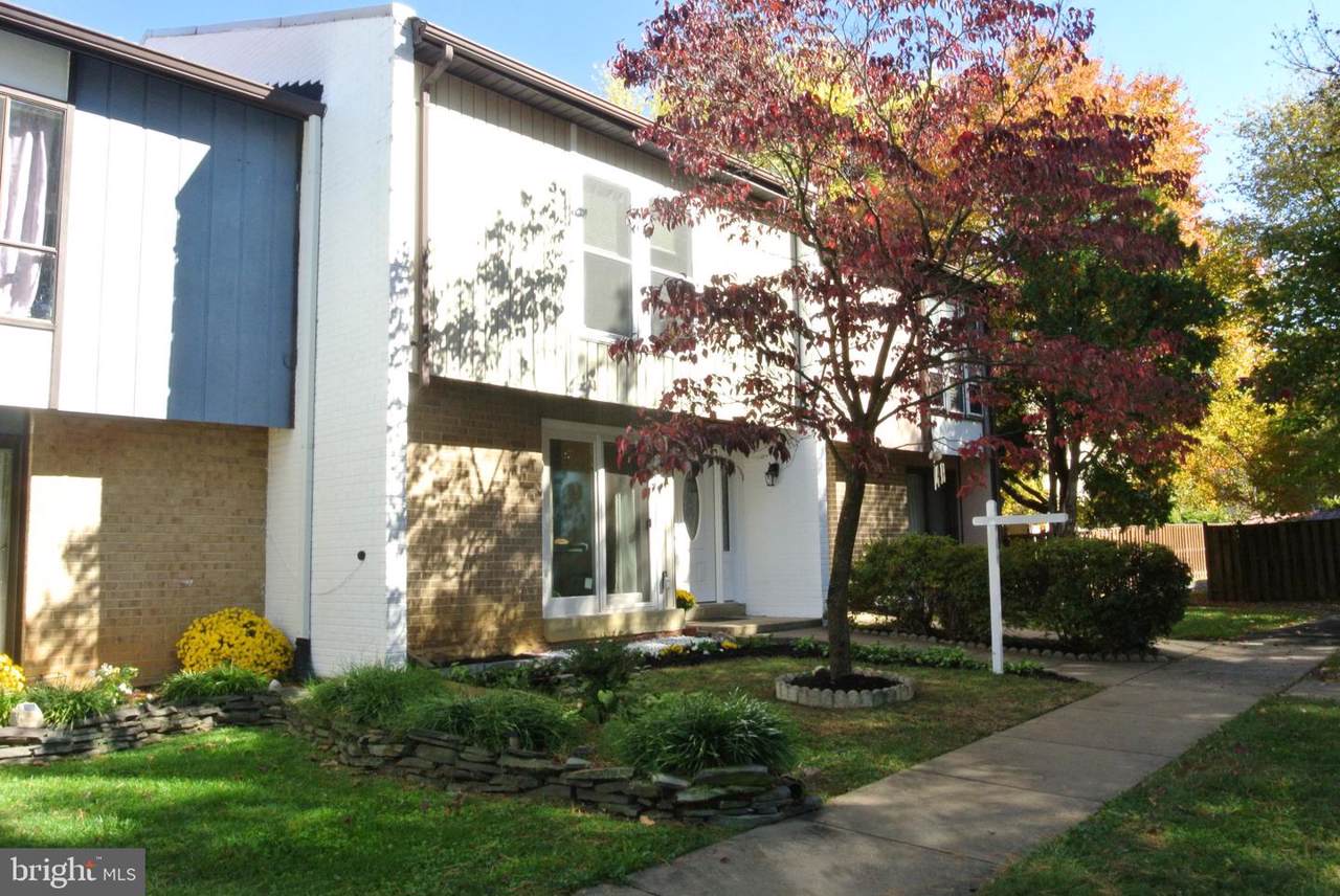 7281 Larrup Court - Photo 1