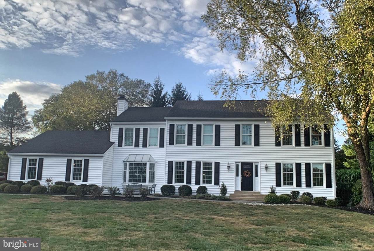 312 Barn Hill Road - Photo 1