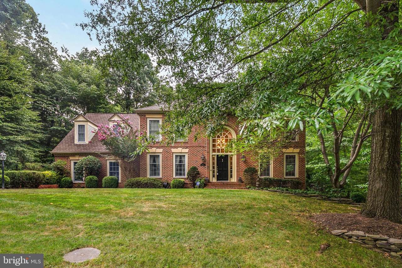 6827 Brimstone Lane - Photo 1