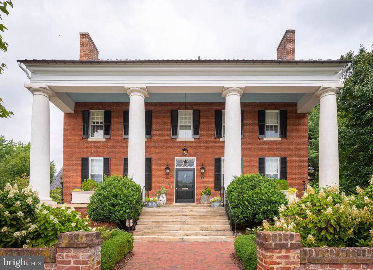 307 Amelia Street - Photo 1
