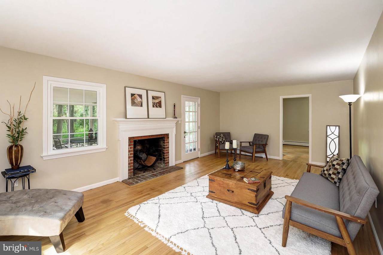 14 Cleveland Rd W - Photo 1