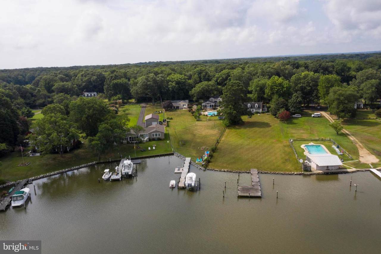 1330 River Road - Photo 1