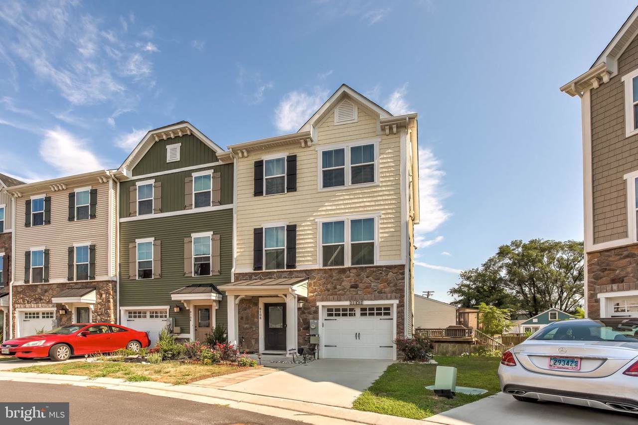 8108 Secluded Cove Lane - Photo 1
