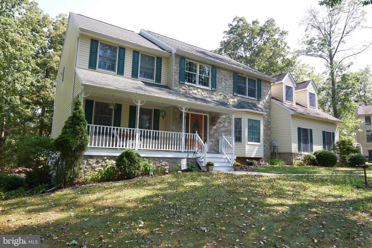 220 Hollowbush Lane - Photo 1