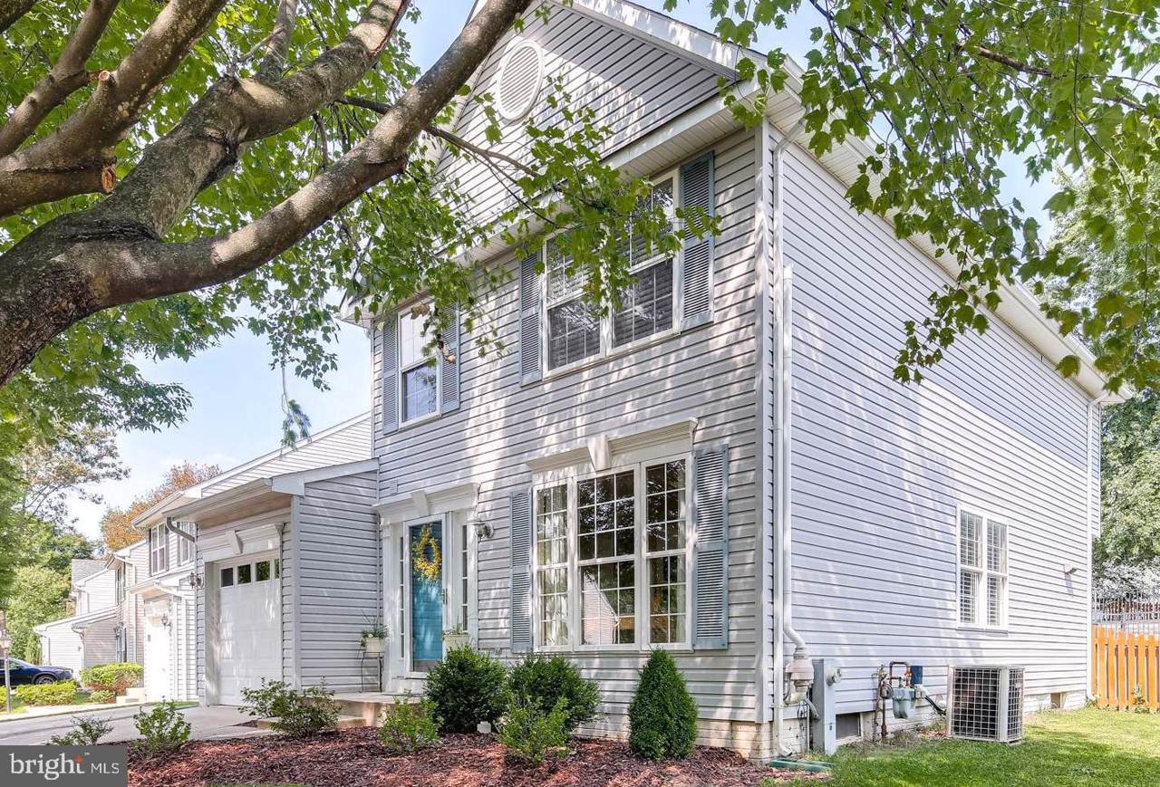 636 Autumn Sky Court - Photo 1