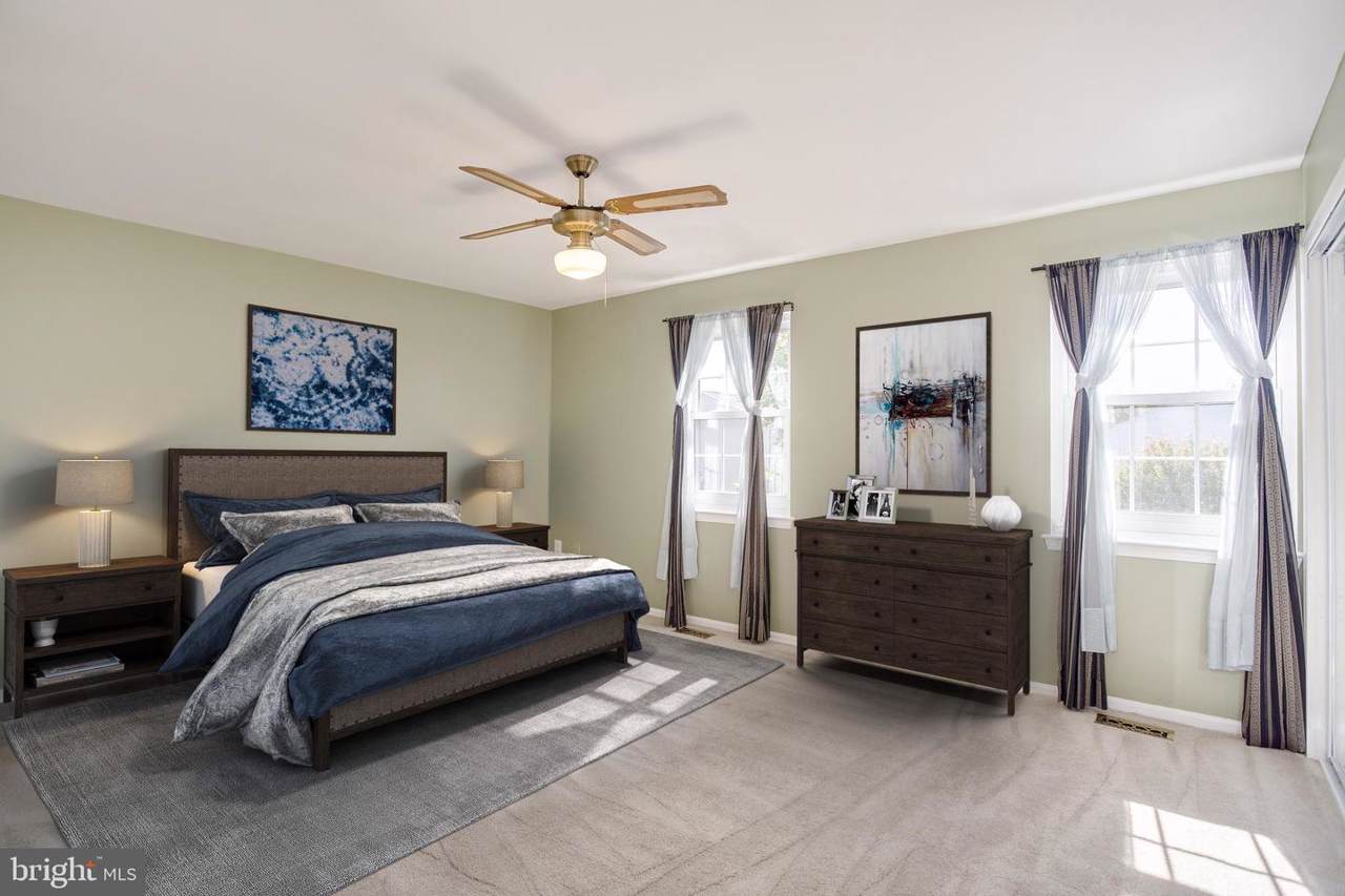 12 Chesthill Court - Photo 1