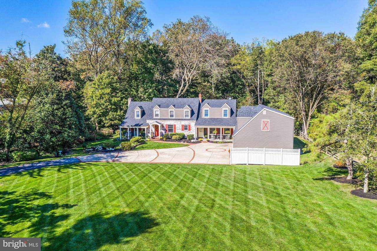 729 Kings Highway - Photo 1 729 Kings Highway - Photo 1