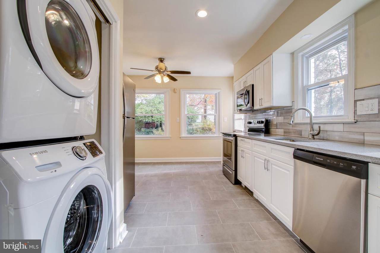 2502 Cruze Place - Photo 1
