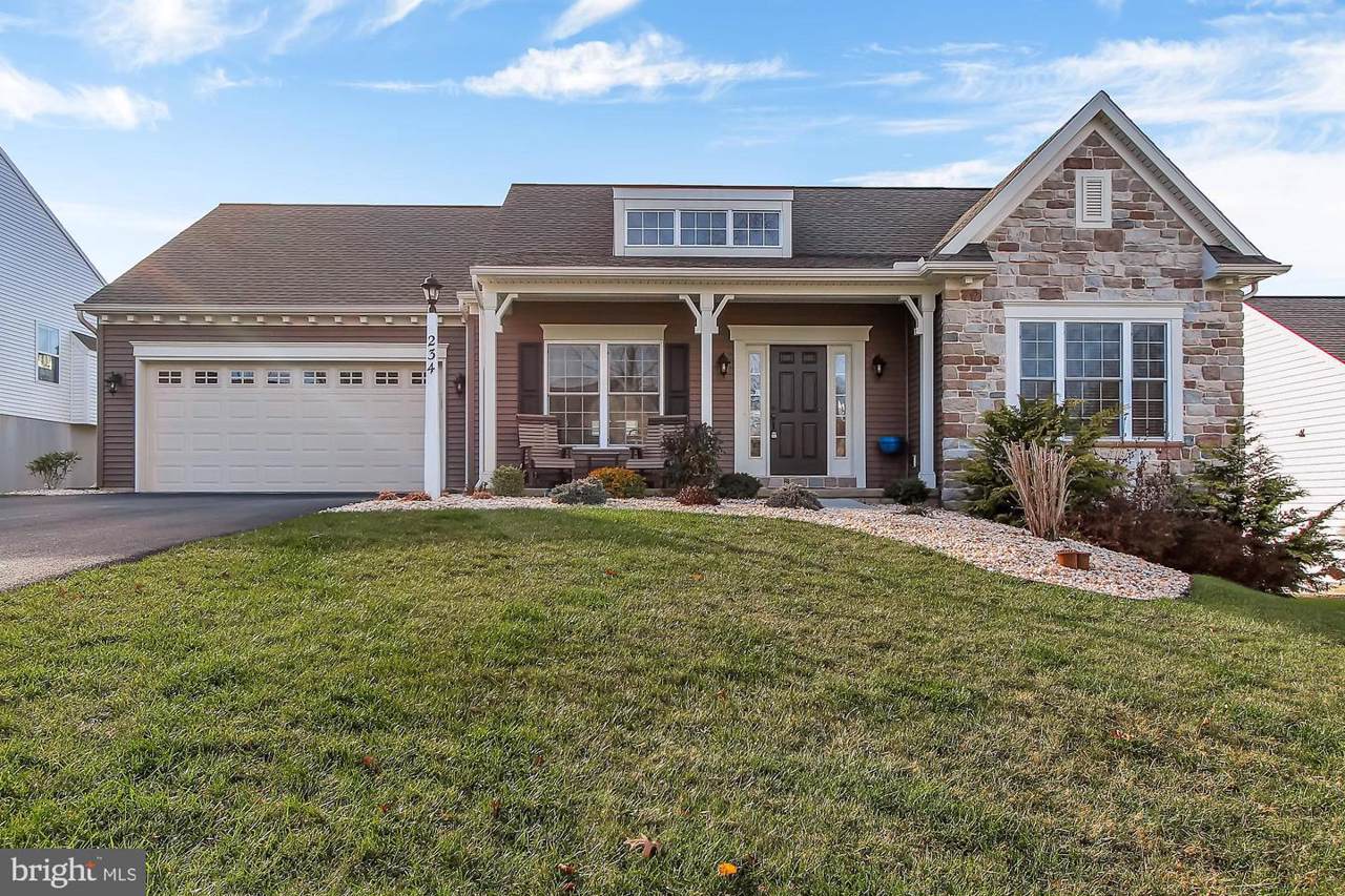 234 Copper Beech Lane - Photo 1