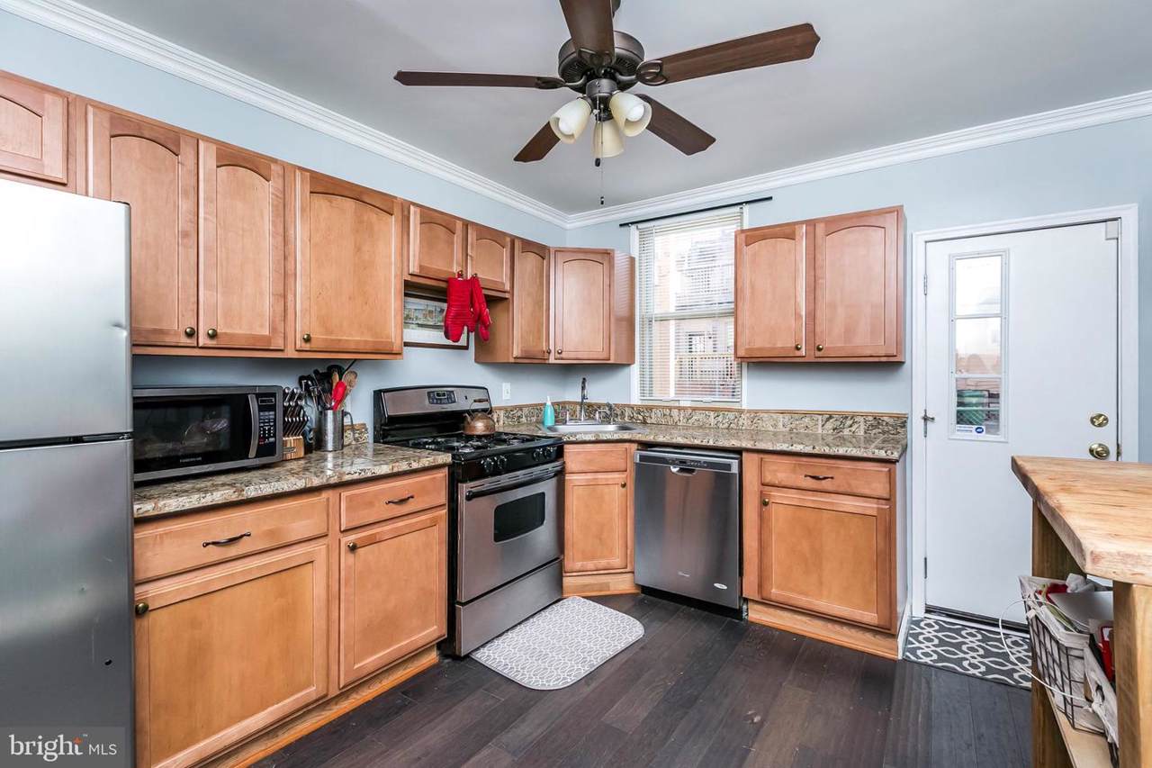 135 Robinson Street - Photo 1