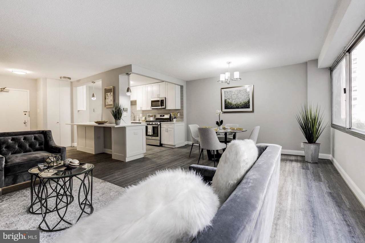 4515 Willard Avenue - Photo 1