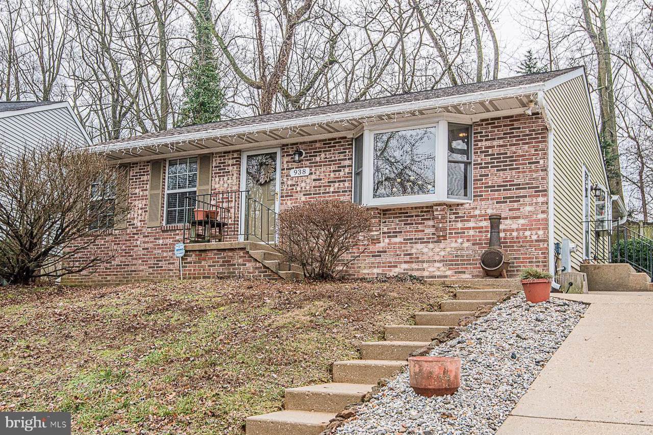 938 Kinhart Court - Photo 1