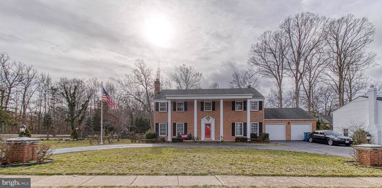 4301 Southwood Drive - Photo 1
