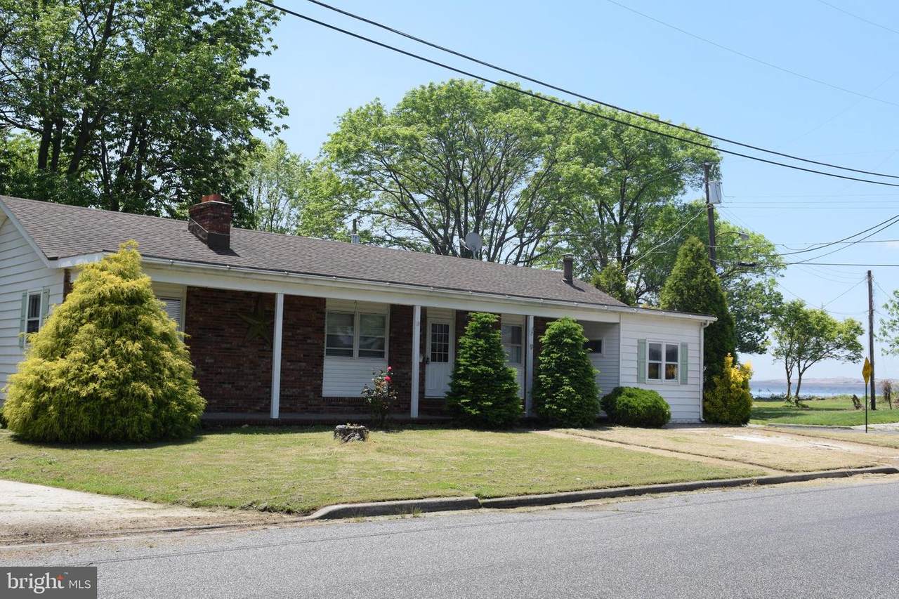 9 Cove Road - Photo 1