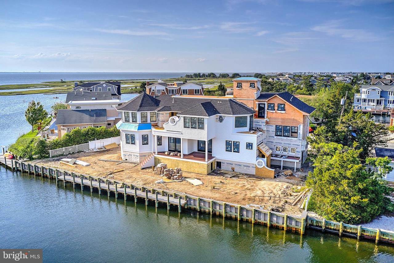 199 Nautilus Drive - Photo 1