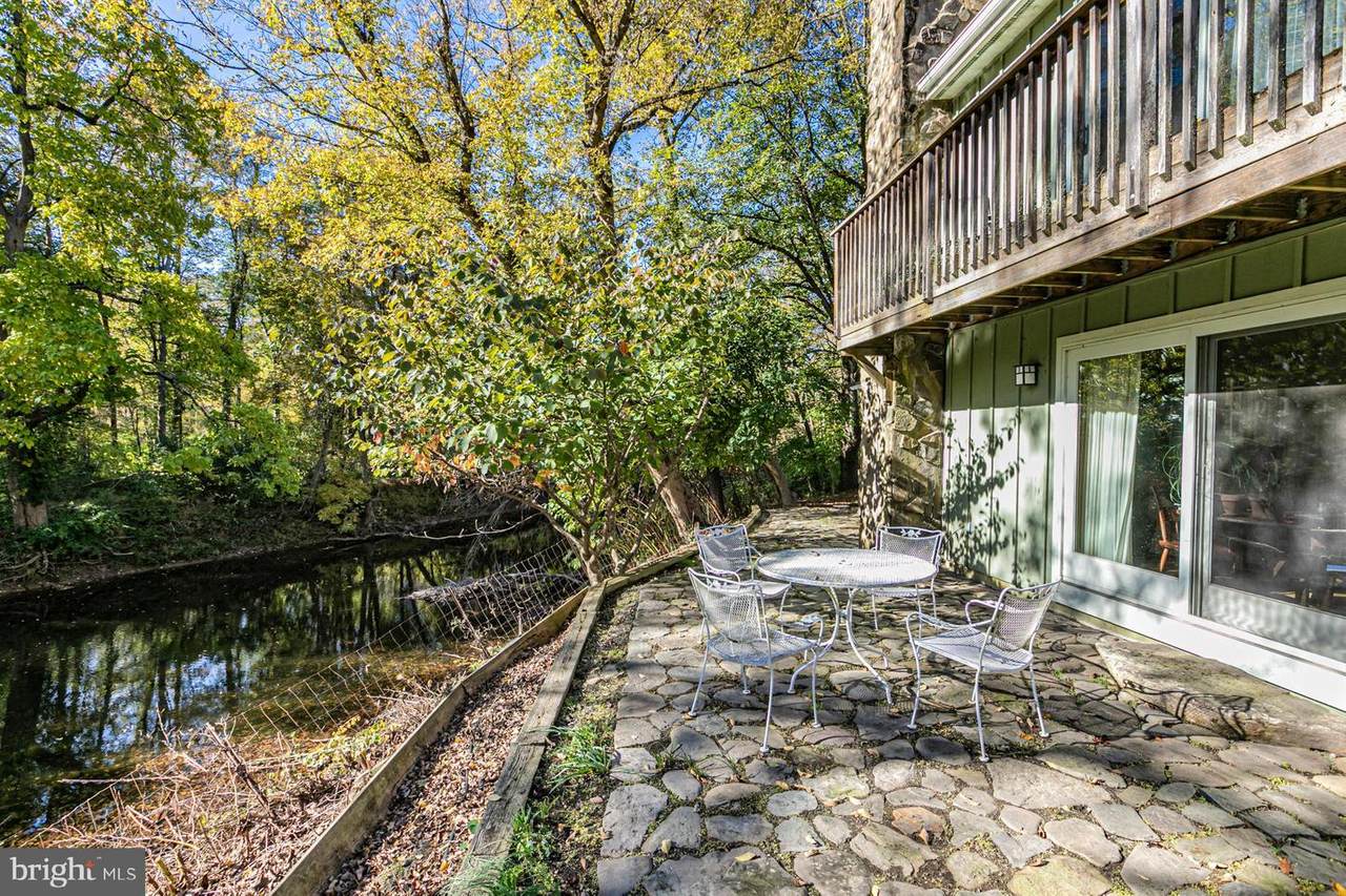 71 Quaker Road - Photo 1