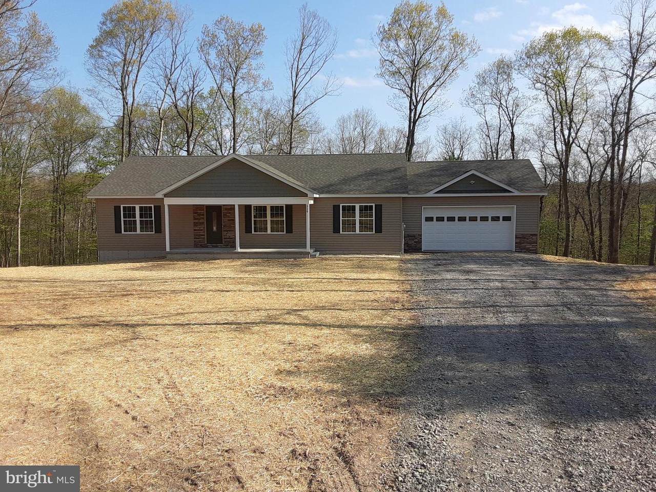 329 Primrose Ln - Photo 1 329 Primrose Ln - Photo 1