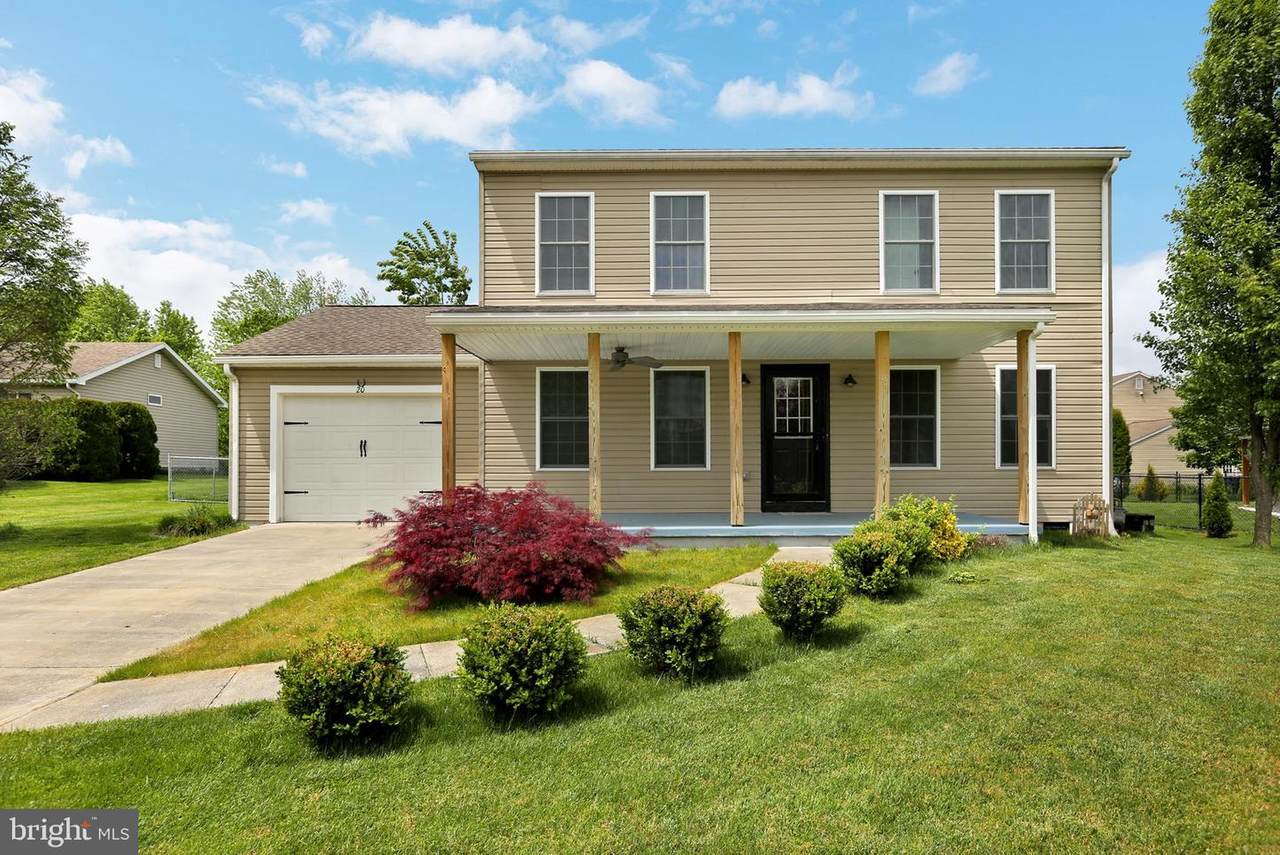 20 Glenwood Drive - Photo 1