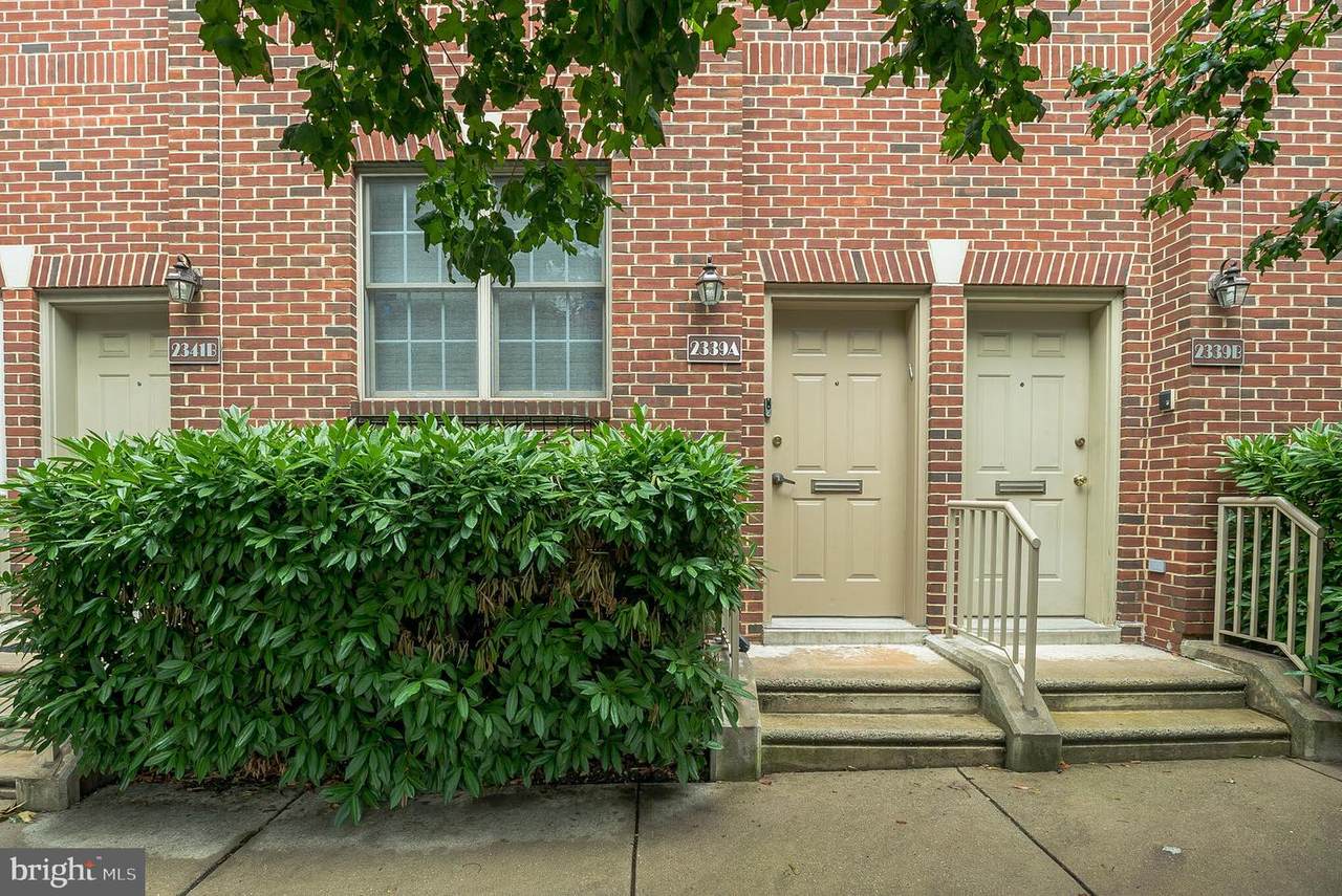 2339 Wallace Street - Photo 1