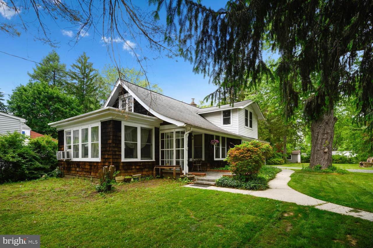 221 Washington Road - Photo 1