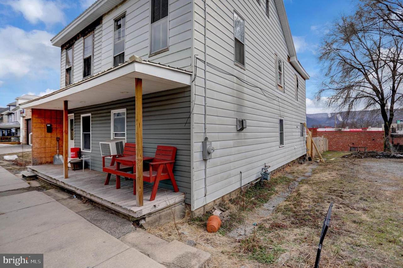 154 W Fourth Street - Photo 1