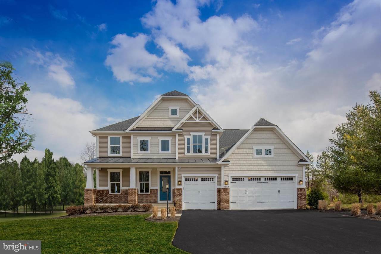 11002 Hazelnut Lane - Photo 1