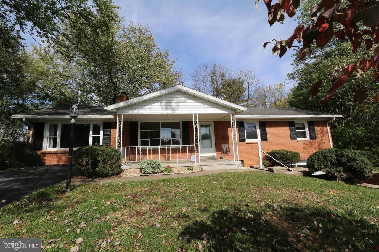 18506 Sherbrooke Drive - Photo 1
