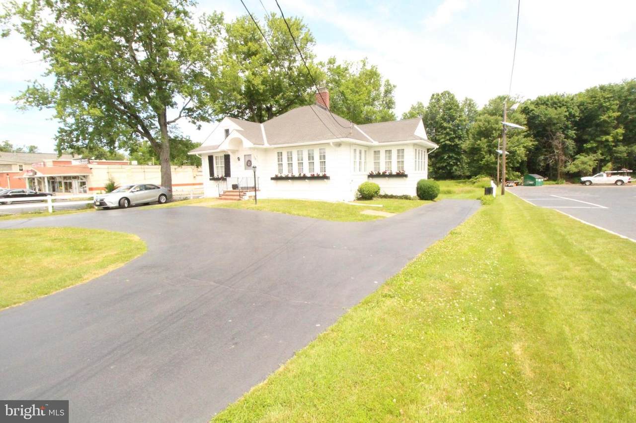 2564 Pennington Road - Photo 1
