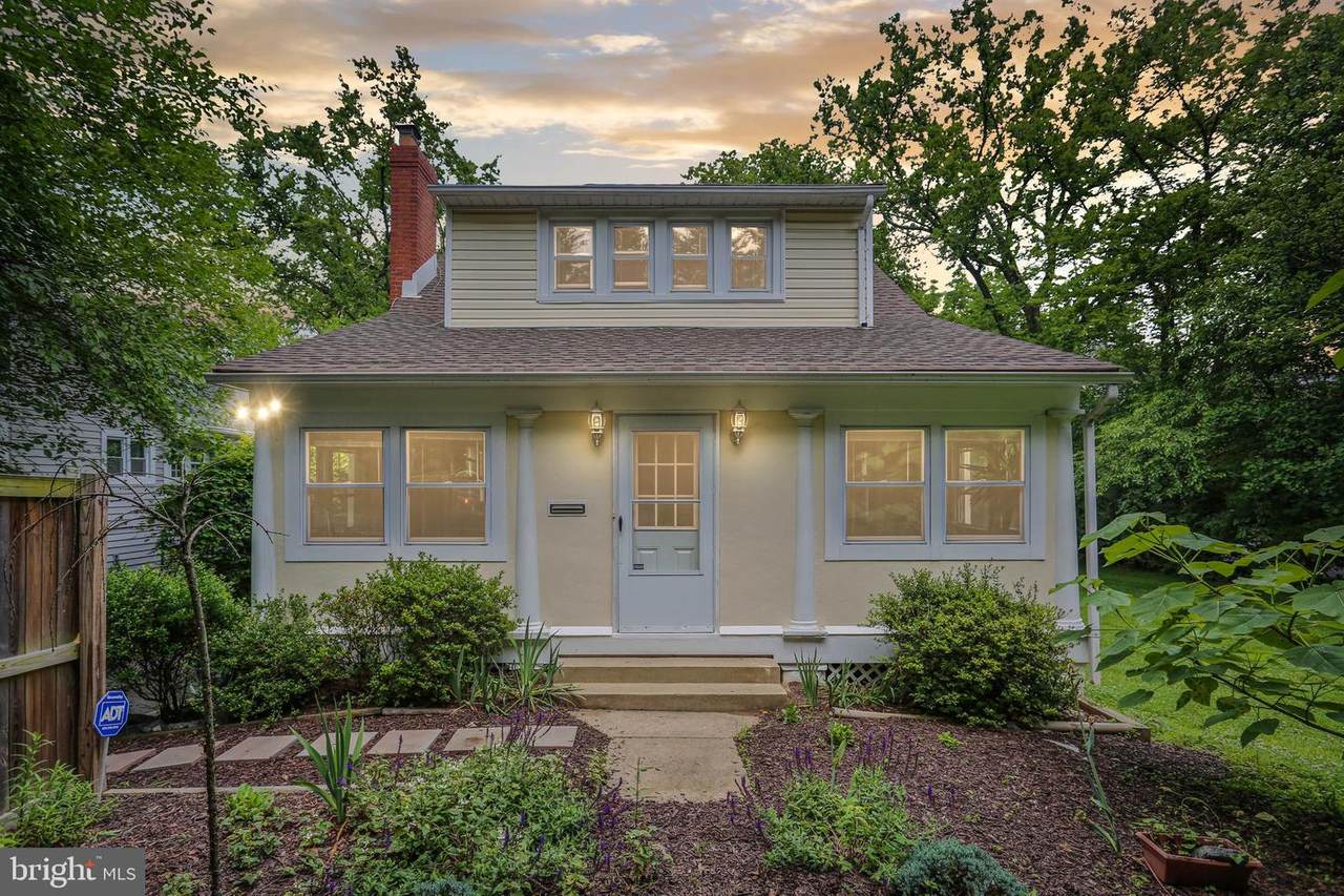 713 Montgomery Avenue - Photo 1