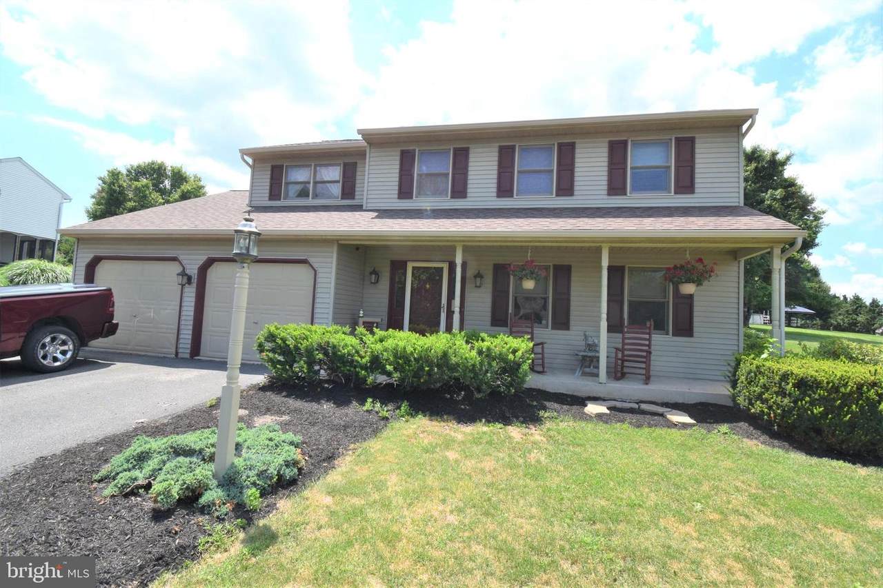 505 Woodcrest Drive - Photo 1