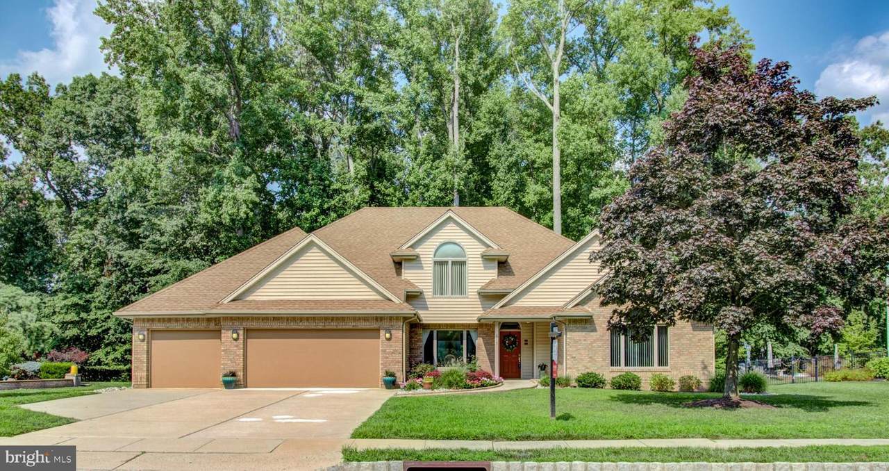 173 Applegate Drive - Photo 1