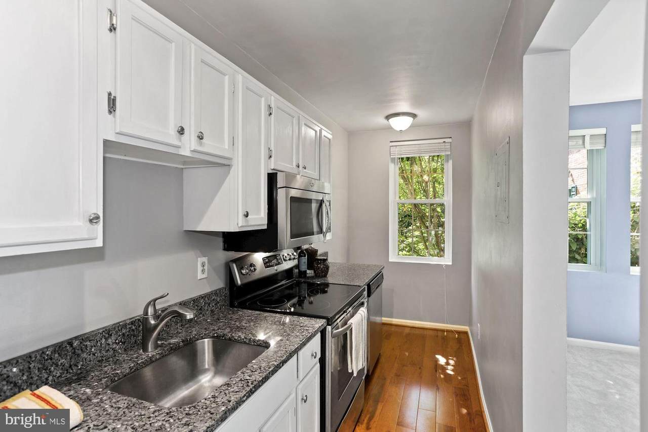 1801 Key Boulevard - Photo 1