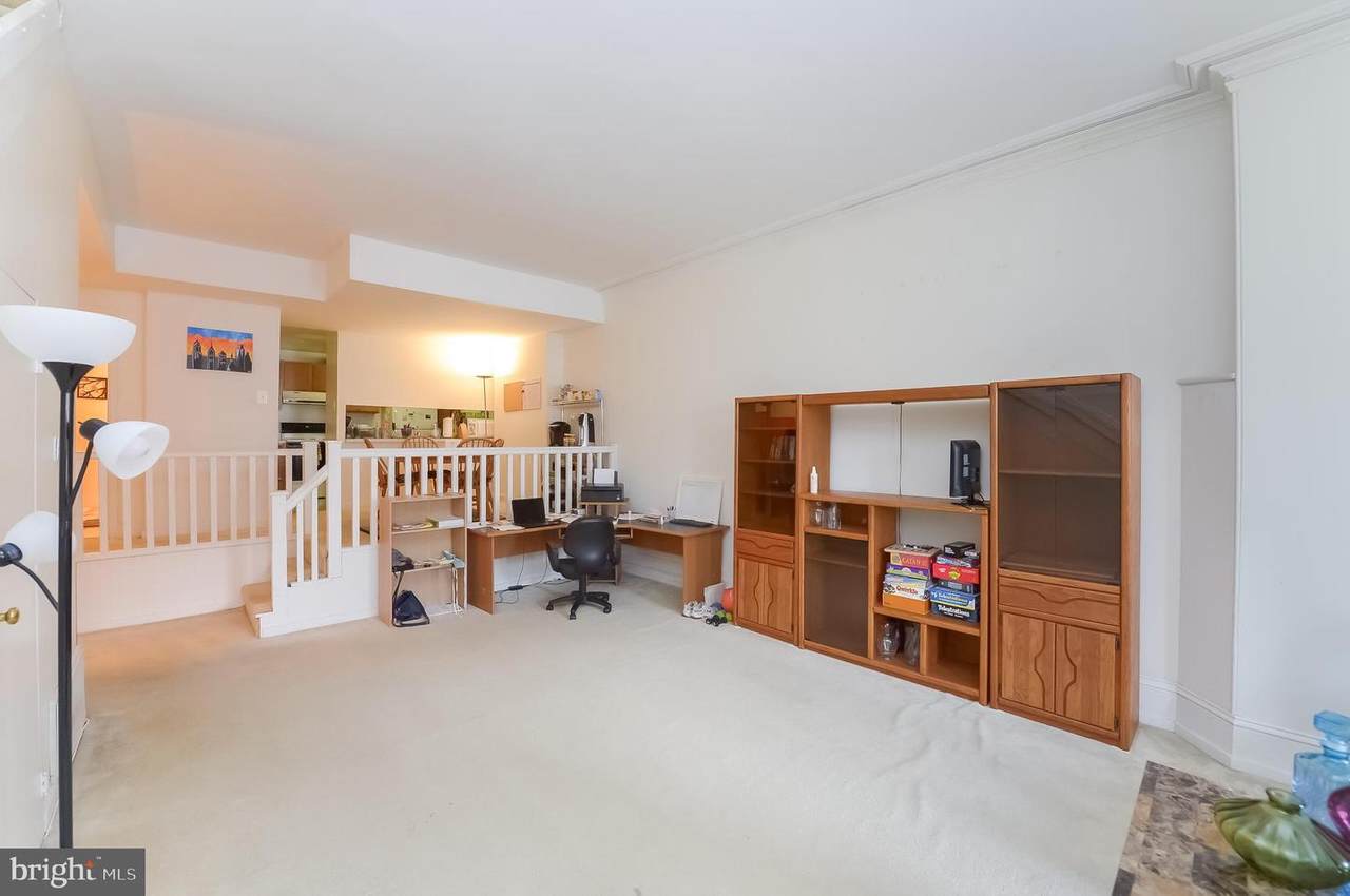1035 Spruce Street - Photo 1
