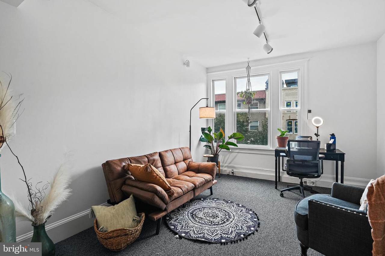 1638 R Street - Photo 1