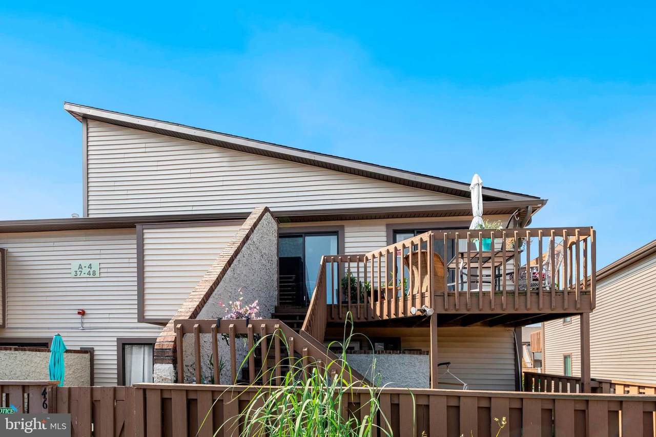 105 120TH Street - Photo 1