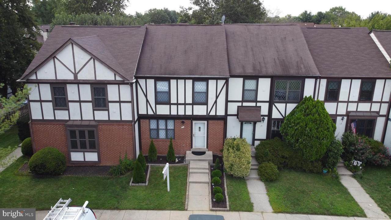 3 Lyndhurst Court - Photo 1