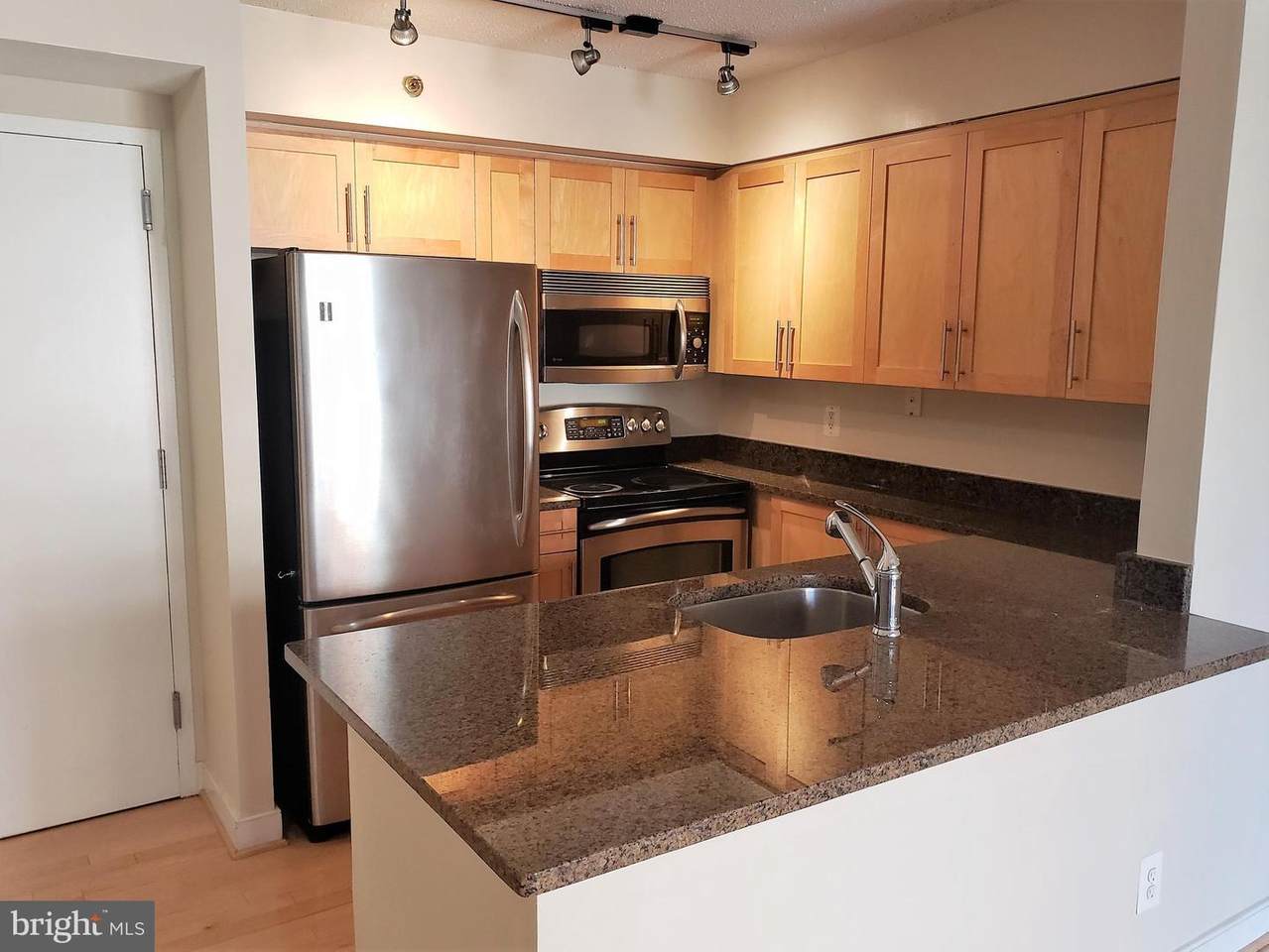 7500 Woodmont Avenue - Photo 1