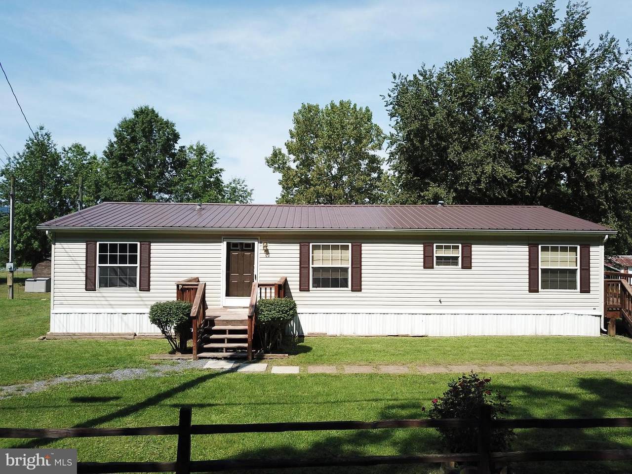 659 N Mountain Rd - Photo 1