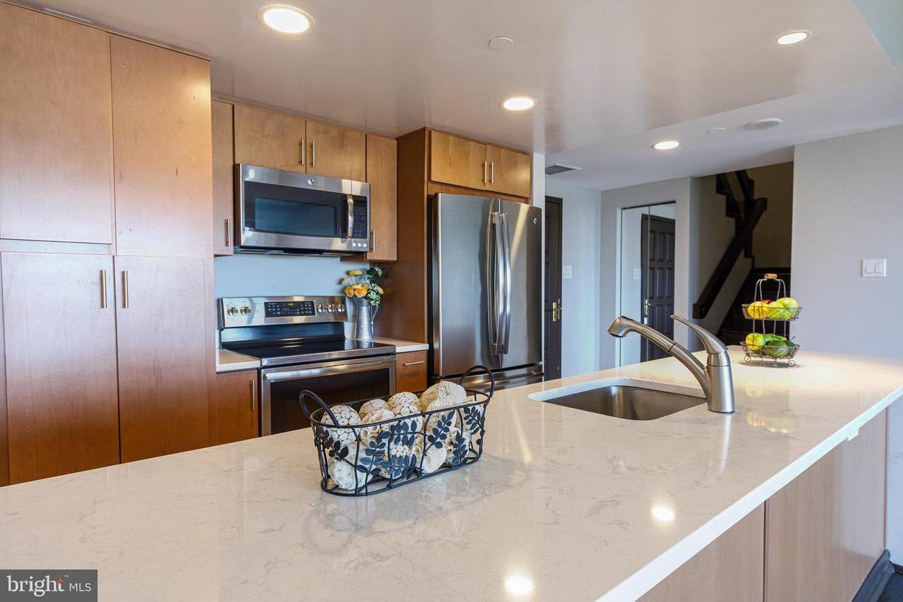 1530 Key Boulevard - Photo 1
