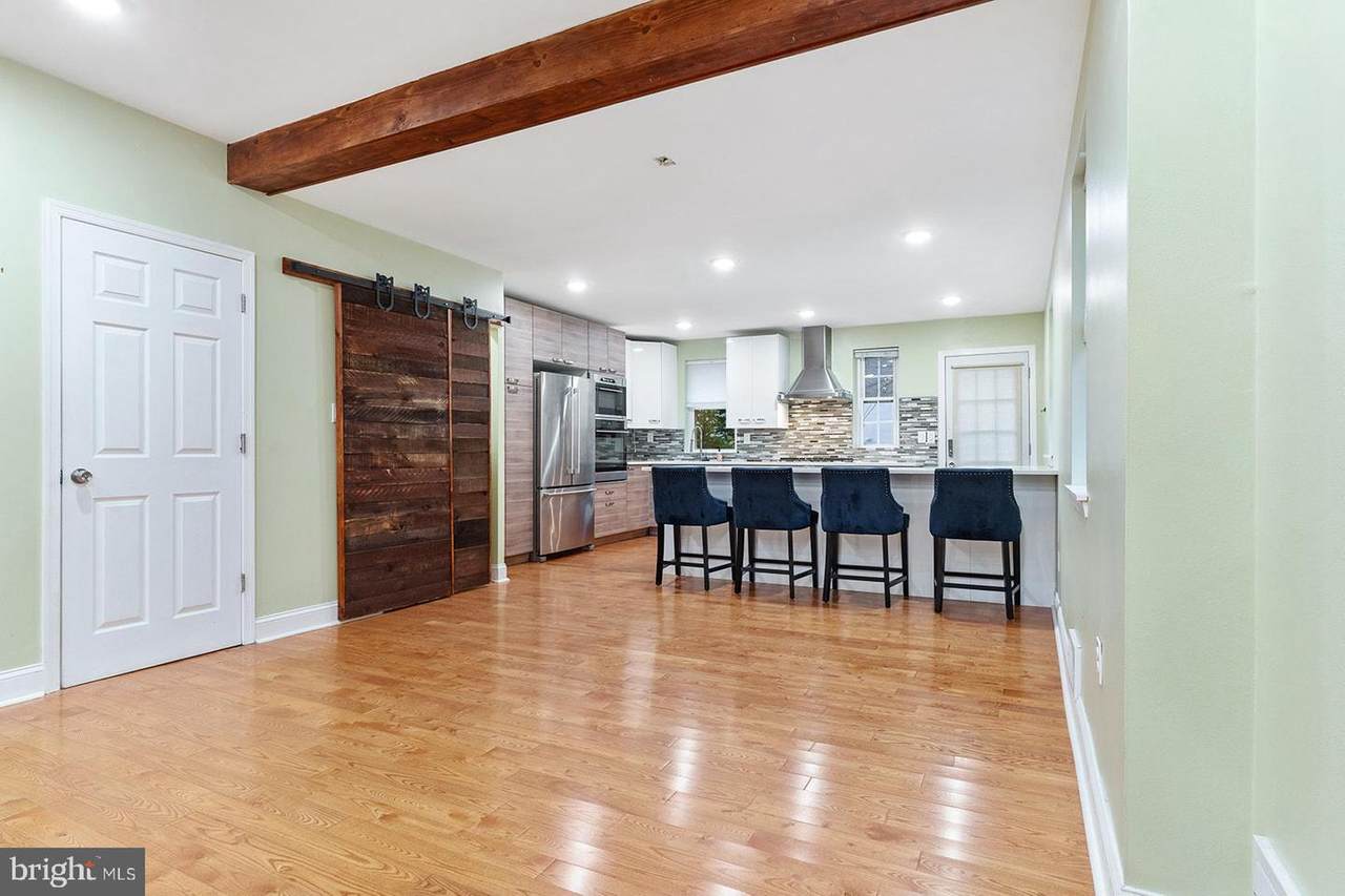 614 12TH Street - Photo 1