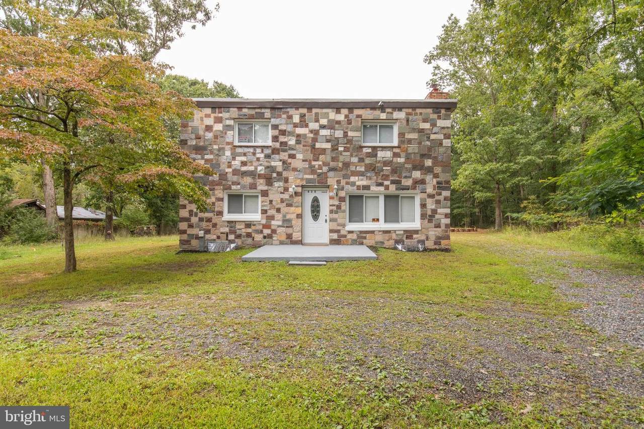 435 Malaga Road - Photo 1