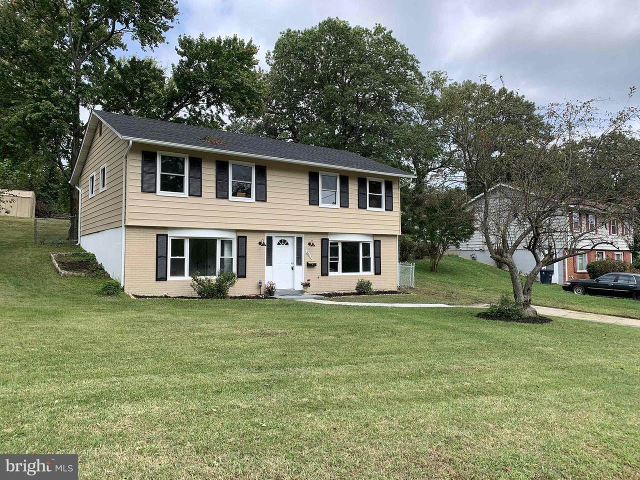 8612 Girard Street - Photo 1