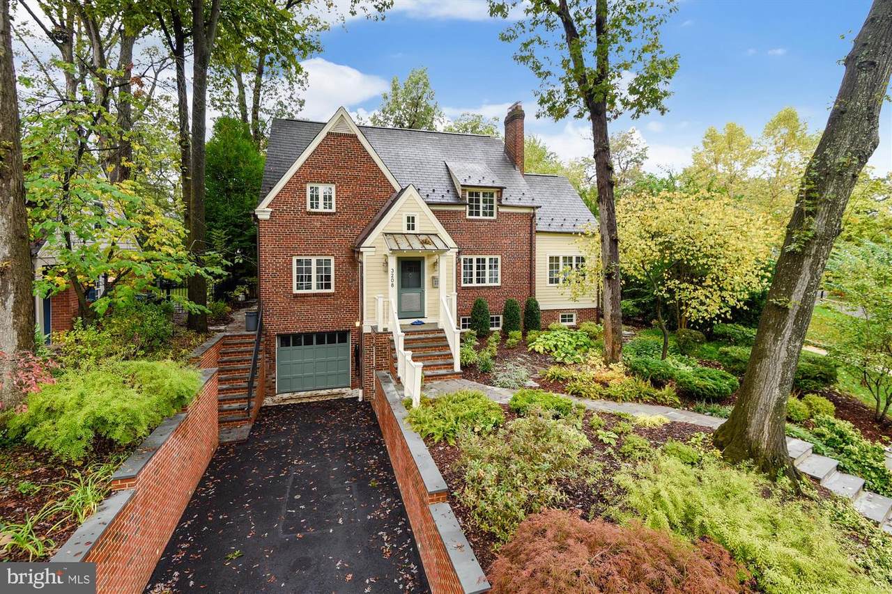 3208 Circle Hill Road - Photo 1