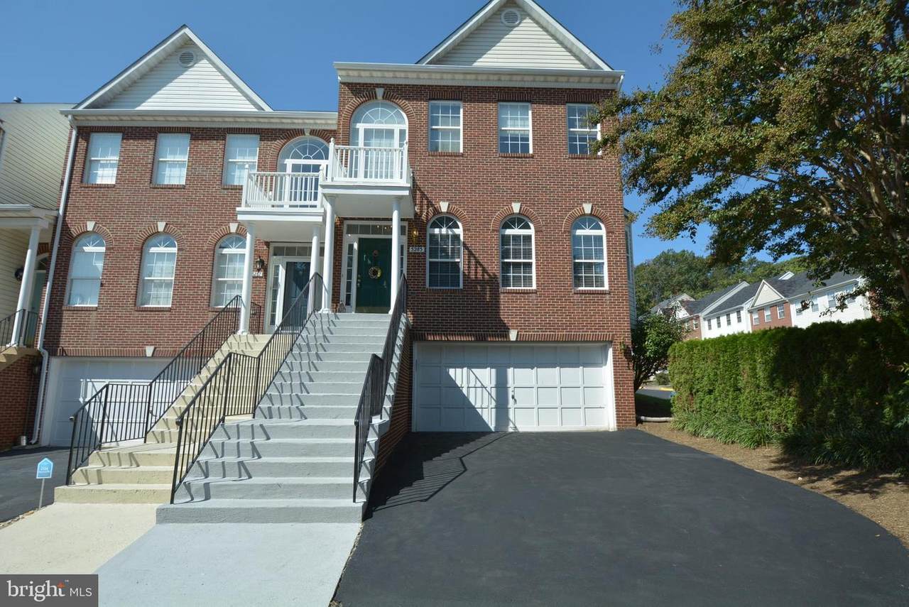 5285 Ballycastle Circle - Photo 1