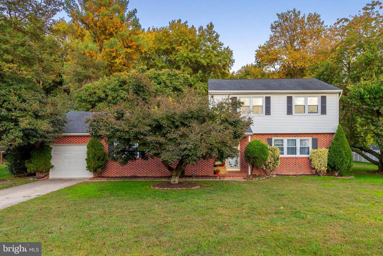 12 Woodside Place - Photo 1
