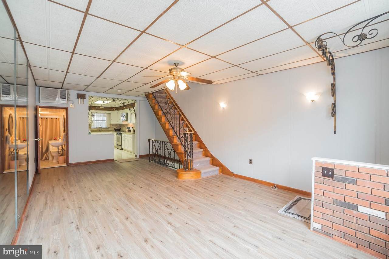 2517 Iseminger Street - Photo 1