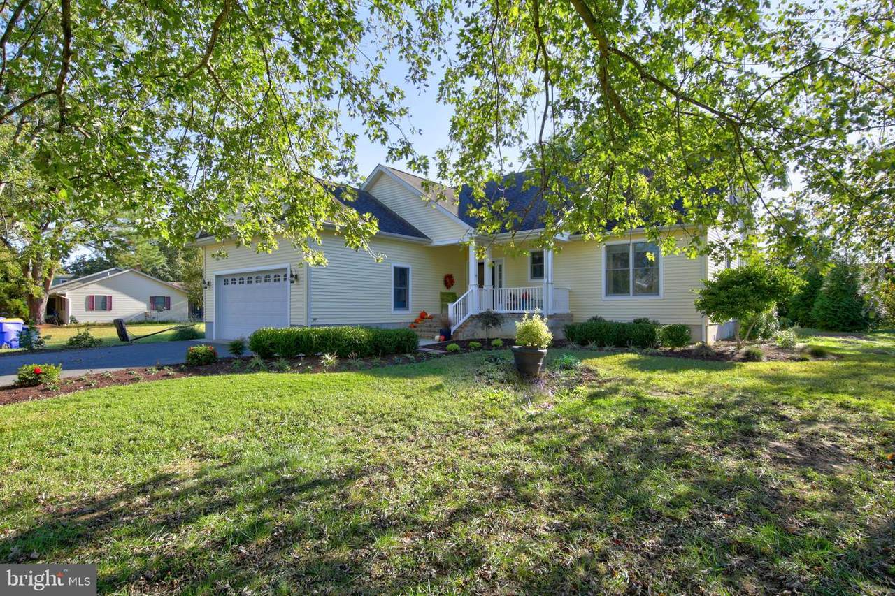 782 Hickman Drive - Photo 1