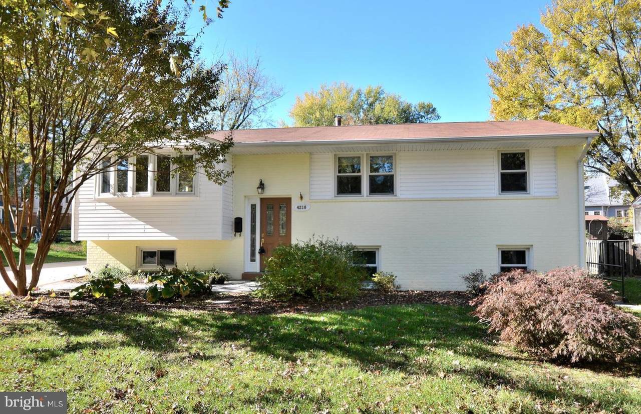 4216 University Drive - Photo 1